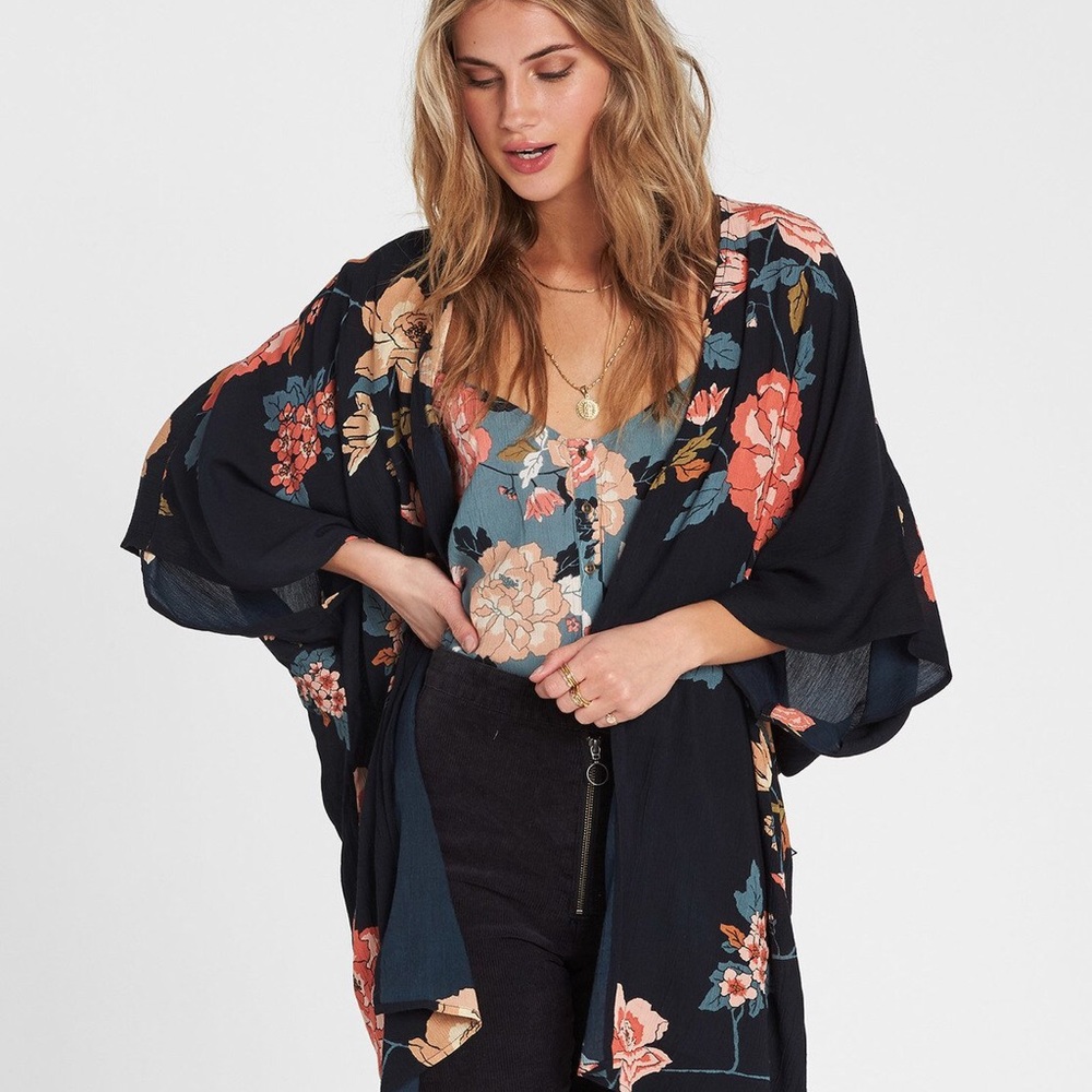 🌴🌼BILLABONG- MOON DREAM Kimono🌼 - Picture 7 of 8